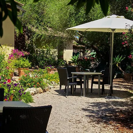 Rural Predio Son Serra Country house